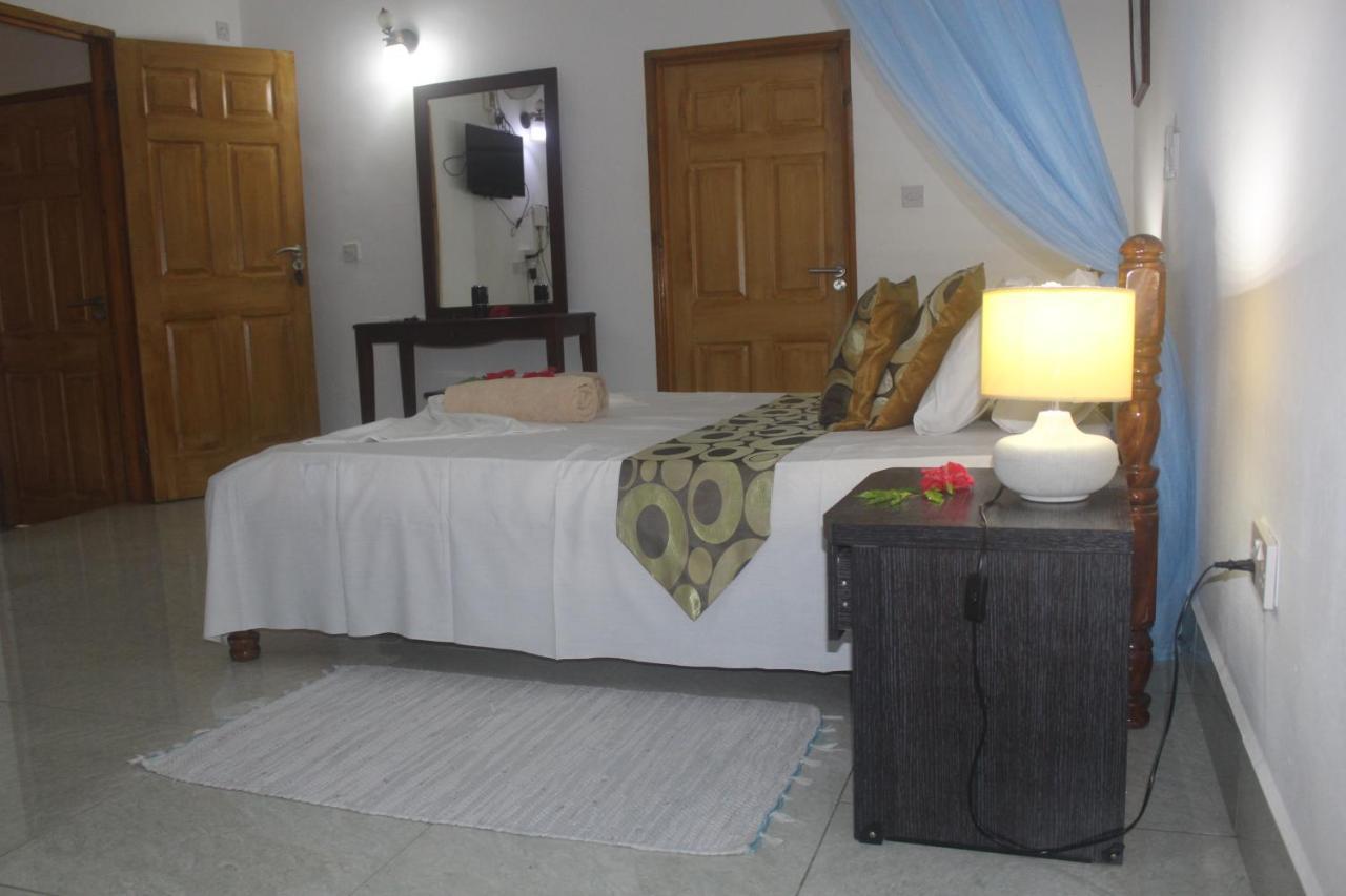Zerof Guest House La Digue Exterior photo